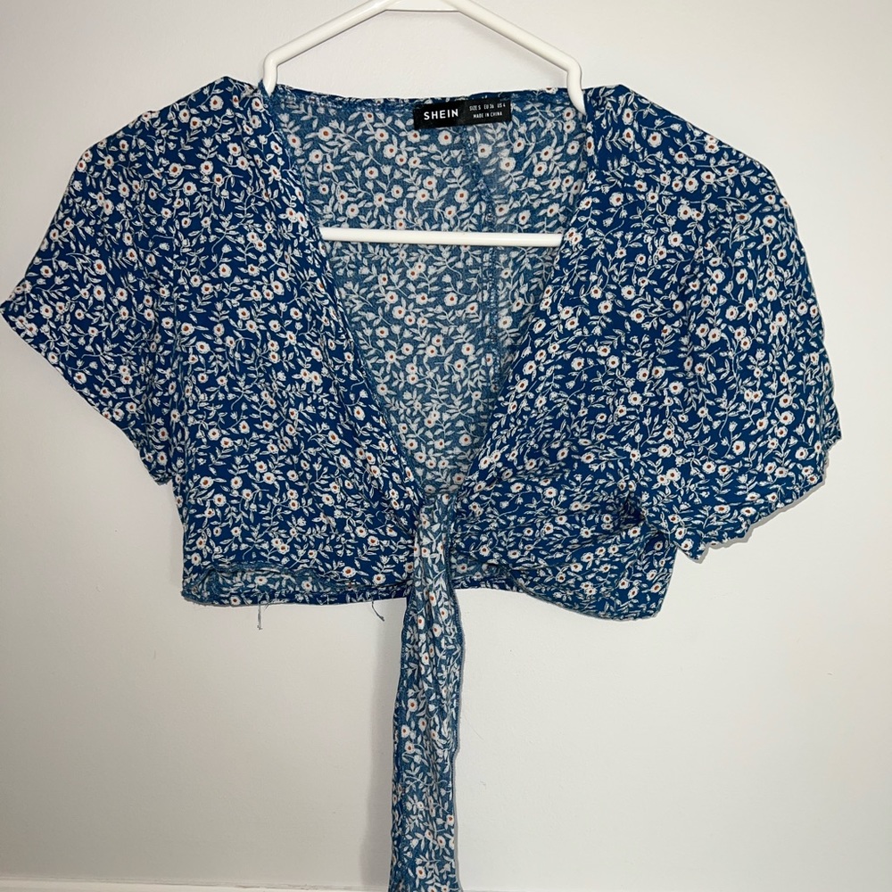 Cropped Tie Front Shirt